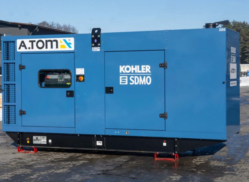 Installation groupes électrogènes et onduleurs pour la continuité de service.